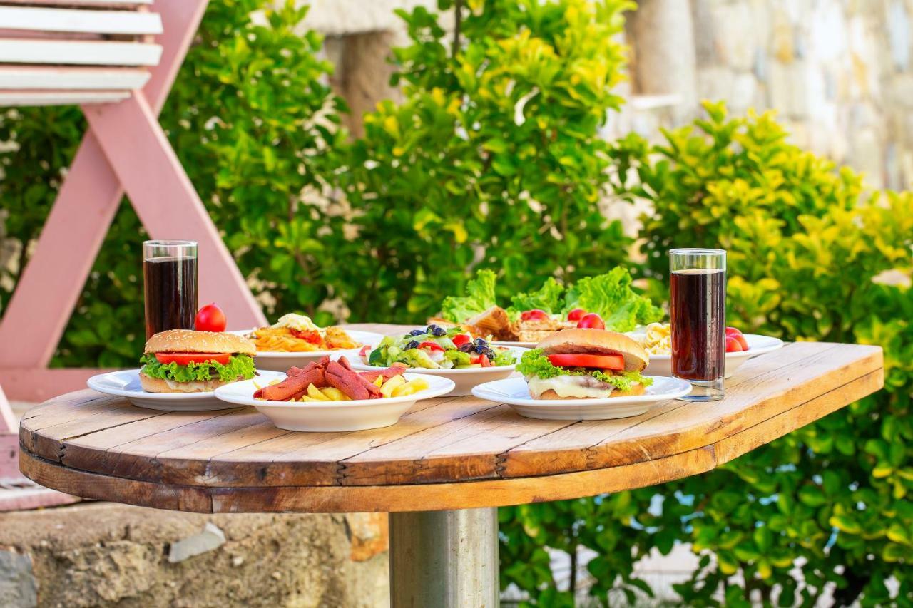 Kabasakal Otel Cesme Exterior photo